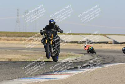 media/Oct-29-2023-Carters at The Track (Sun) [[b2bb4383ab]]/A Group/240pm (Wheelie Bump)/